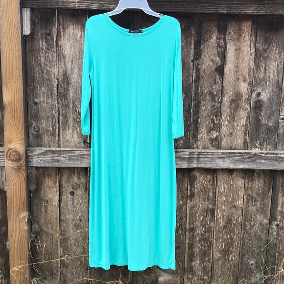 •SOLD•✨HP12/26✨•NUGGLES• Layering Dress• - Picture 2 of 4